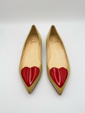 Christian Louboutin Heart Pointed Toe Flats Patent Leather Red Heart Nude EU 36